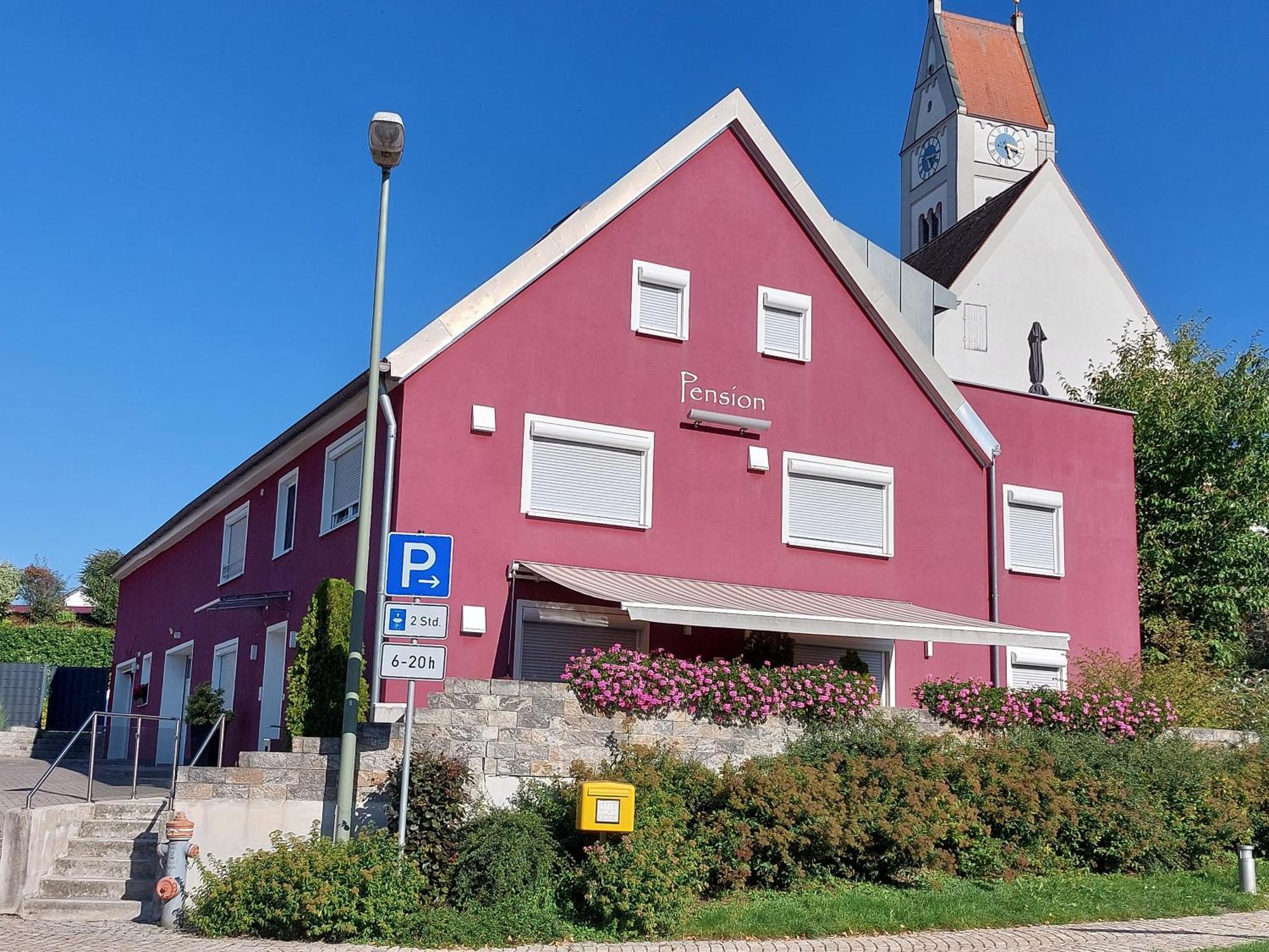 Pension Am Kirchberg Wehringen Екстериор снимка