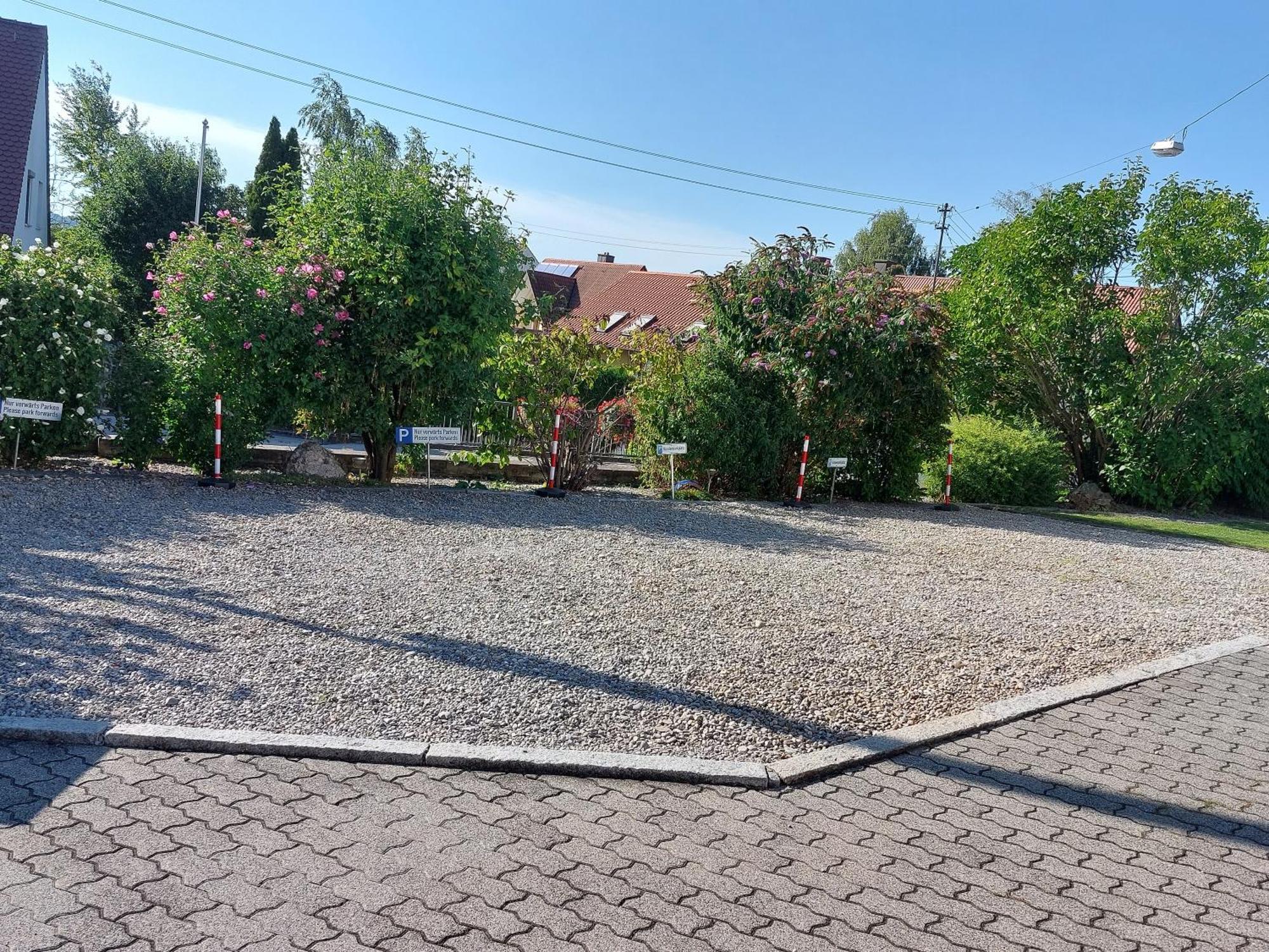 Pension Am Kirchberg Wehringen Екстериор снимка