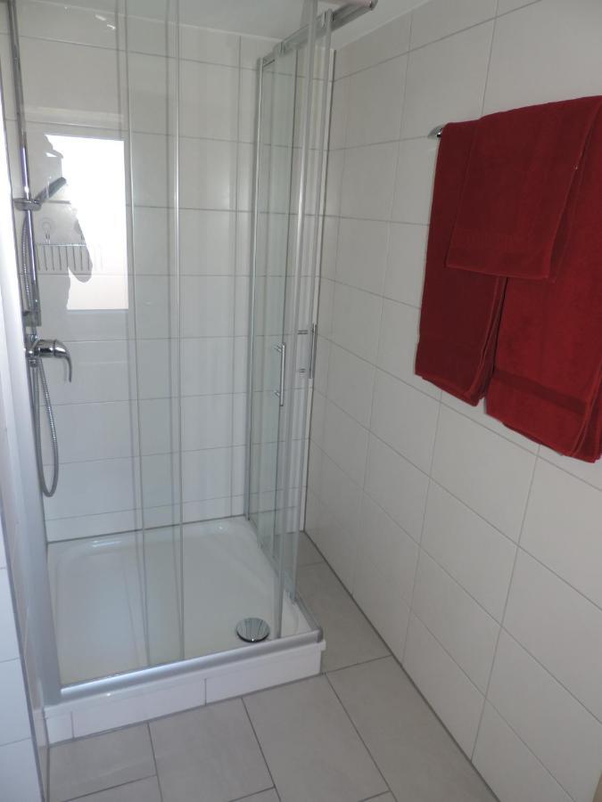 Pension Am Kirchberg Wehringen Екстериор снимка