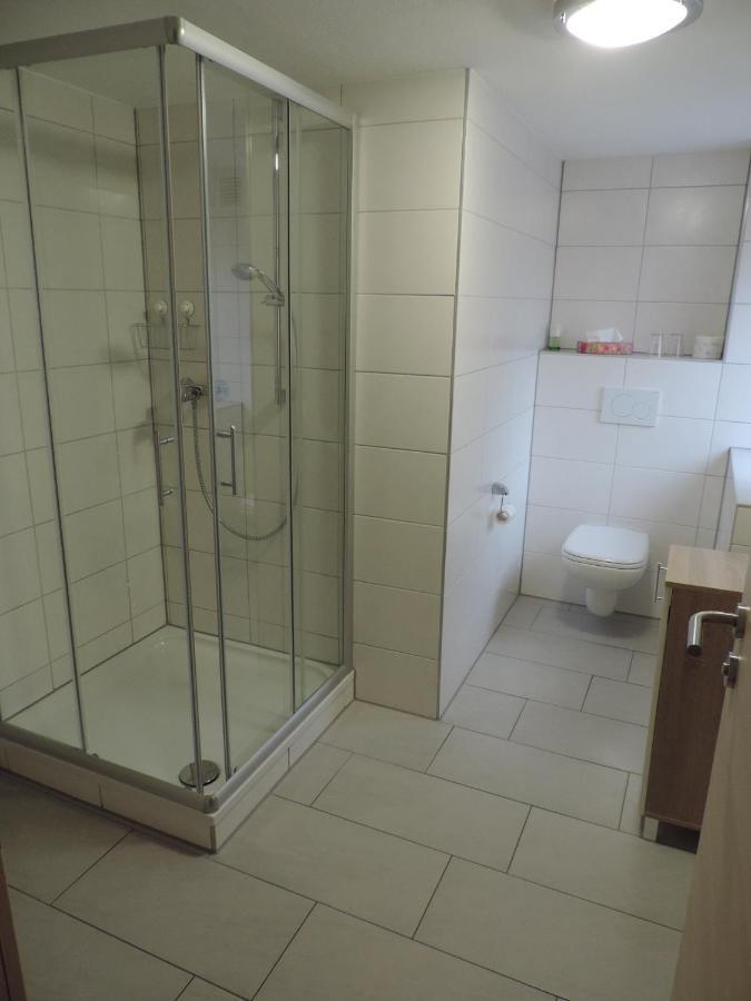Pension Am Kirchberg Wehringen Екстериор снимка
